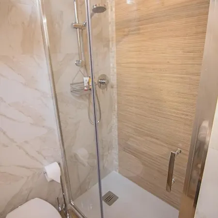 Millennial Walls Elegant Relax In Center Perugia